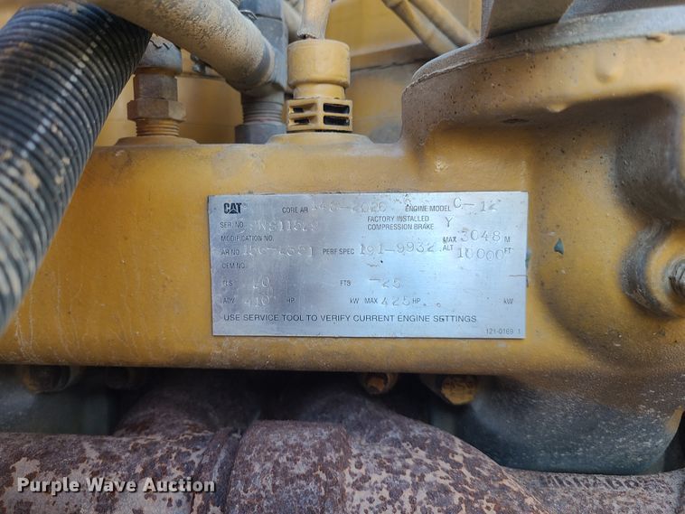 image for item DN6161 1999 International 9200  dump truck