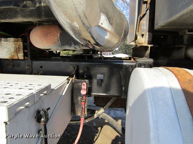 image for item GC9802 2005 Sterling LT9500  dump truck