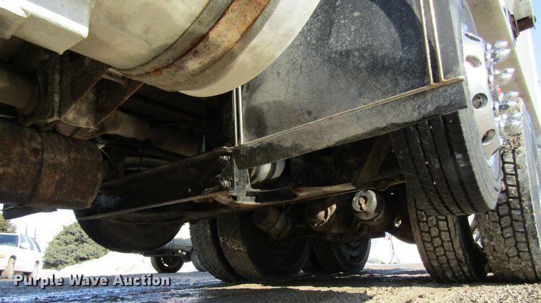 image for item GC9802 2005 Sterling LT9500  dump truck