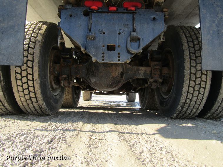 image for item GC9802 2005 Sterling LT9500  dump truck