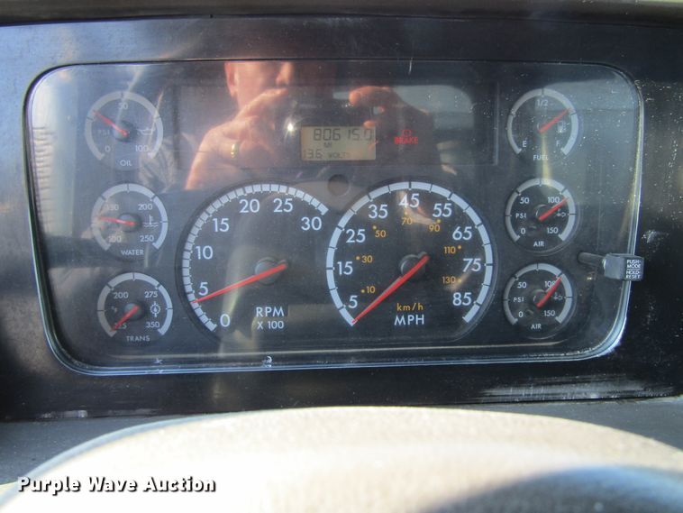 image for item GC9802 2005 Sterling LT9500  dump truck