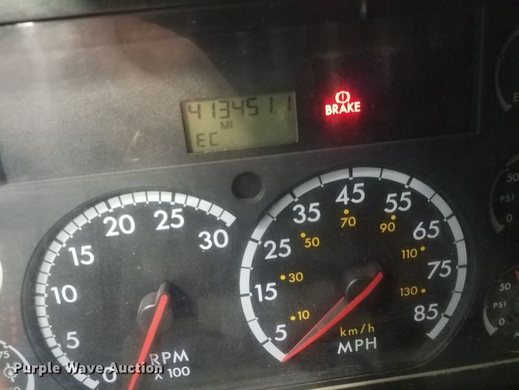 image for item GC9802 2005 Sterling LT9500  dump truck