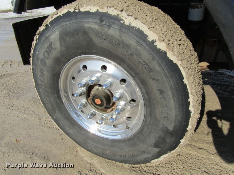 image for item GC9802 2005 Sterling LT9500  dump truck