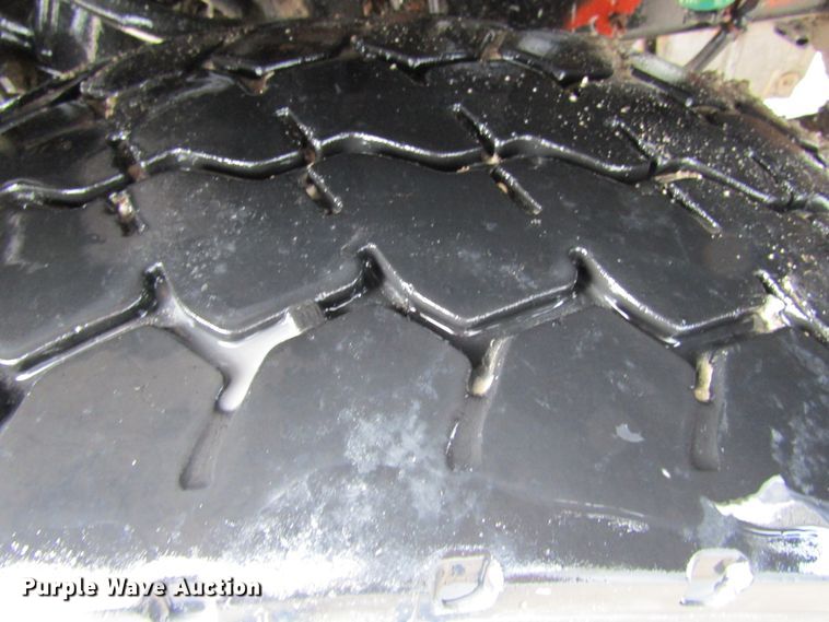 image for item GC9802 2005 Sterling LT9500  dump truck