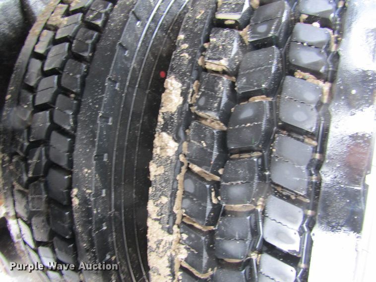 image for item GC9802 2005 Sterling LT9500  dump truck