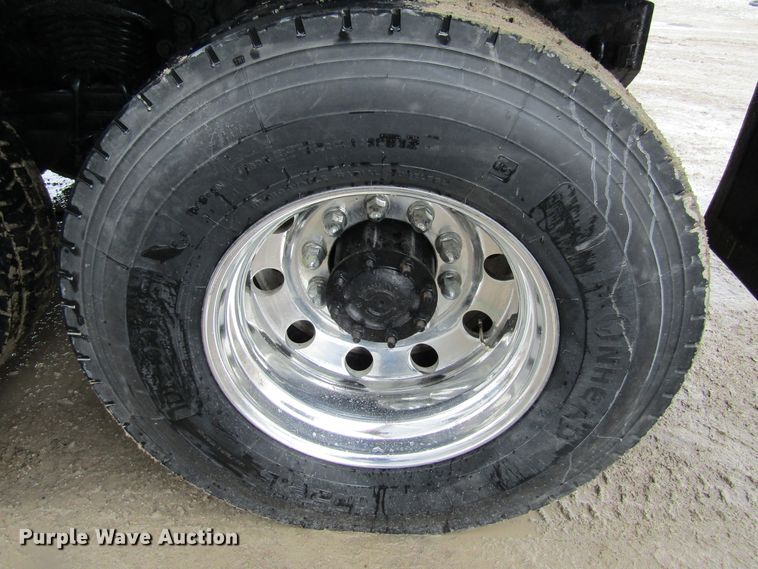 image for item GC9802 2005 Sterling LT9500  dump truck