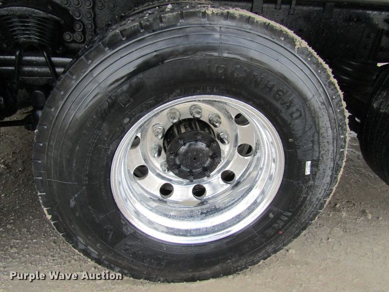 image for item GC9802 2005 Sterling LT9500  dump truck