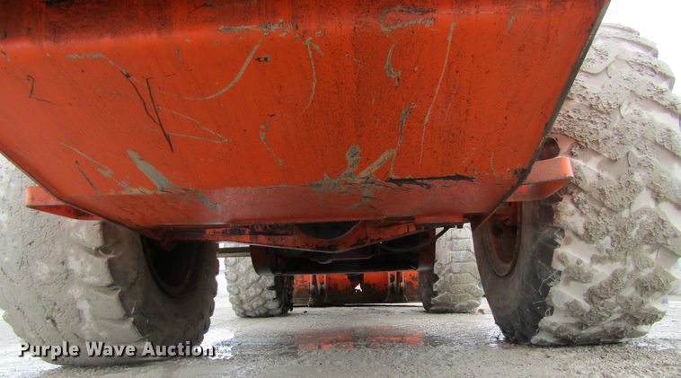 image for item GC9803 1999 Daewoo Mega 250-III  wheel loader