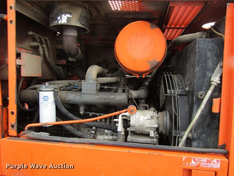 image for item GC9803 1999 Daewoo Mega 250-III  wheel loader