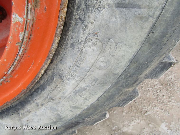 image for item GC9803 1999 Daewoo Mega 250-III  wheel loader