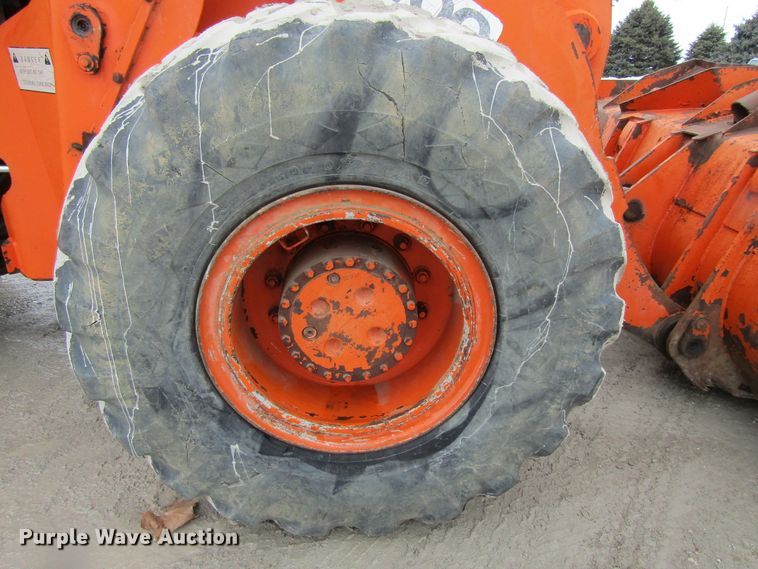 image for item GC9803 1999 Daewoo Mega 250-III  wheel loader