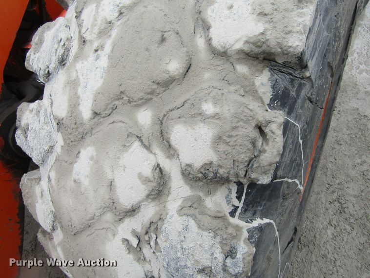 image for item GC9803 1999 Daewoo Mega 250-III  wheel loader