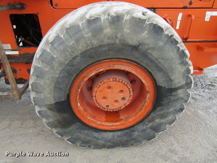 image for item GC9803 1999 Daewoo Mega 250-III  wheel loader