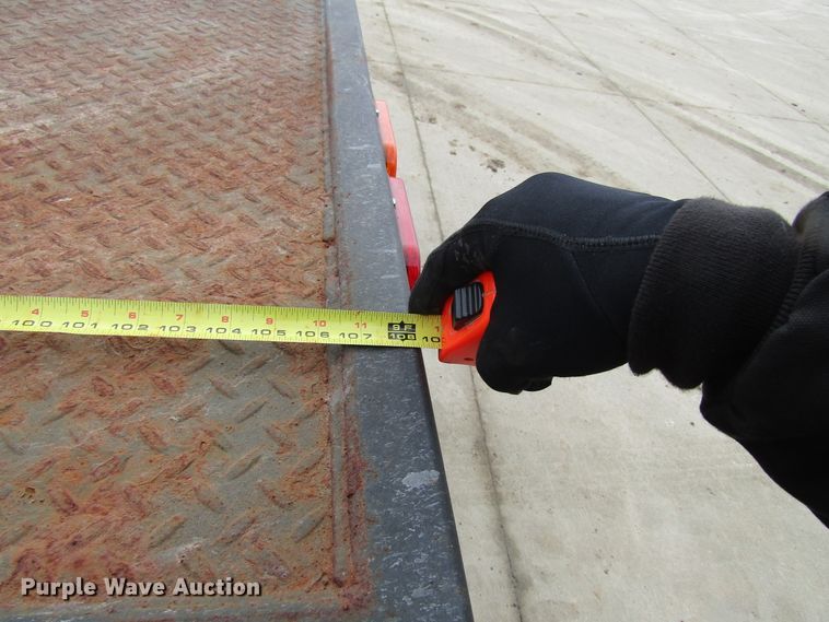 image for item GC9804 1983 Chevrolet D6500  flatbed truck