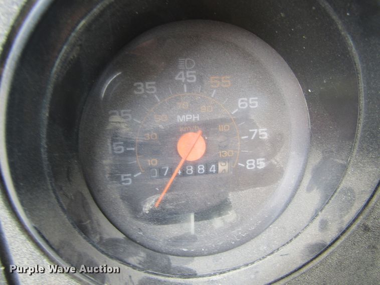 image for item GC9804 1983 Chevrolet D6500  flatbed truck