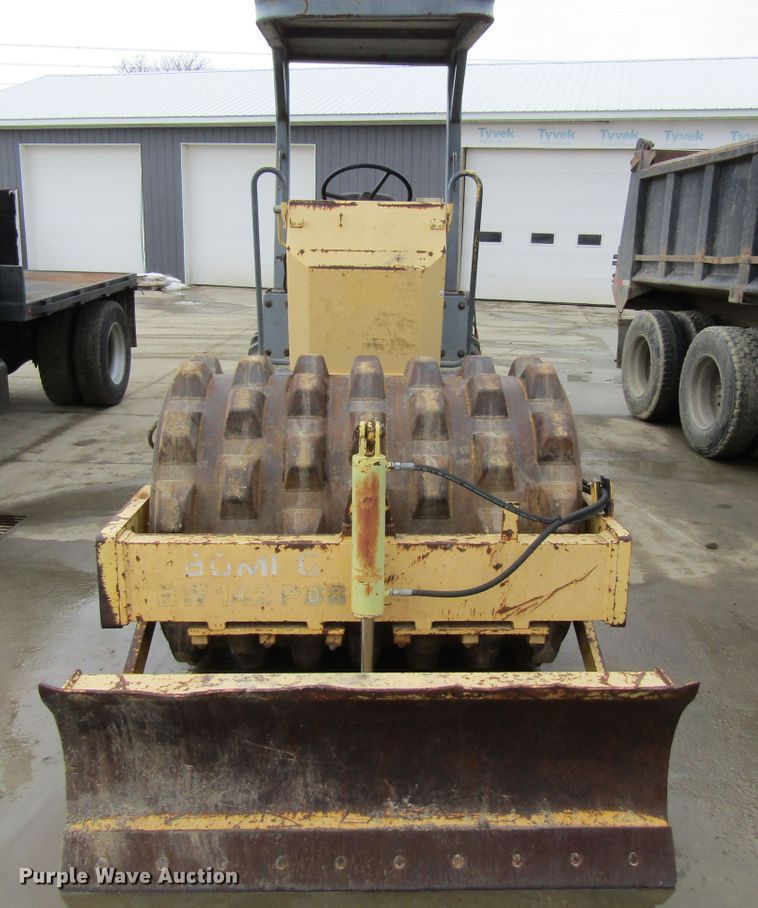 image for item GC9805 1989 Bomag BW142PDB  single drum vibratory roller