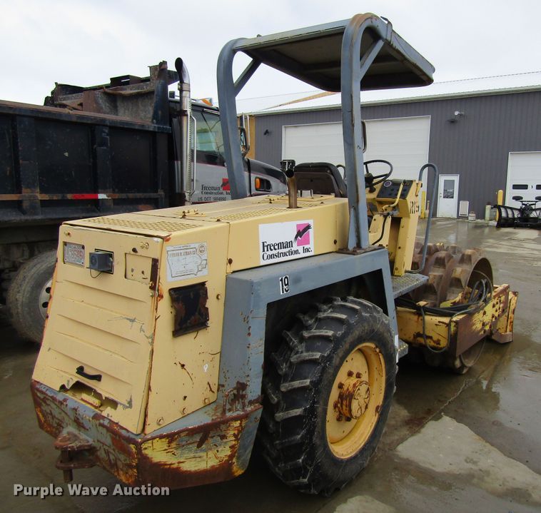 image for item GC9805 1989 Bomag BW142PDB  single drum vibratory roller