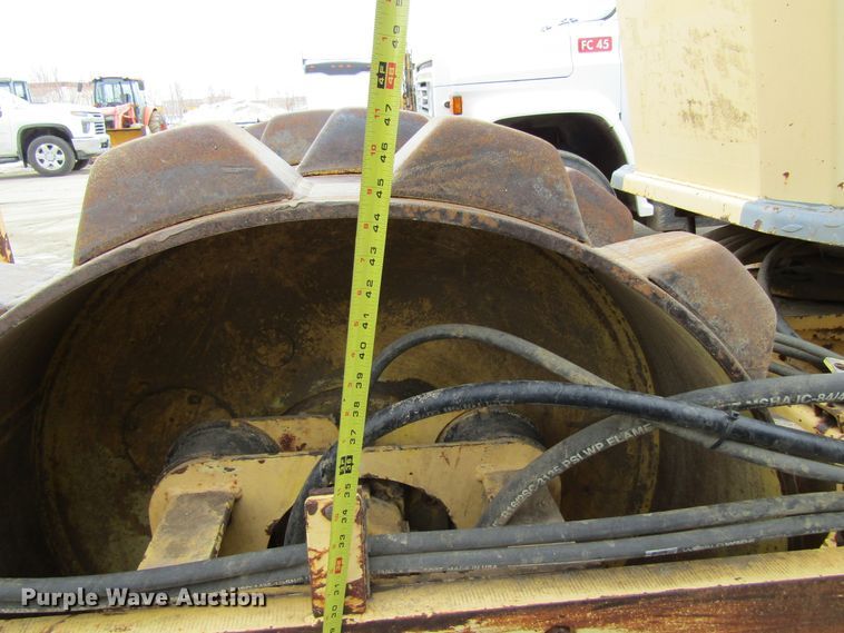 image for item GC9805 1989 Bomag BW142PDB  single drum vibratory roller