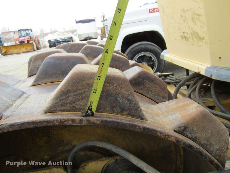 image for item GC9805 1989 Bomag BW142PDB  single drum vibratory roller