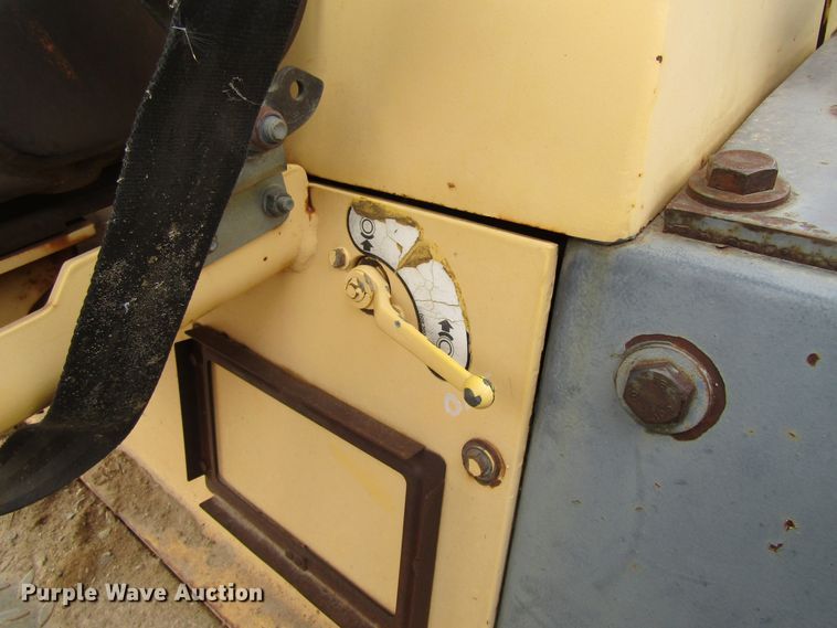 image for item GC9805 1989 Bomag BW142PDB  single drum vibratory roller