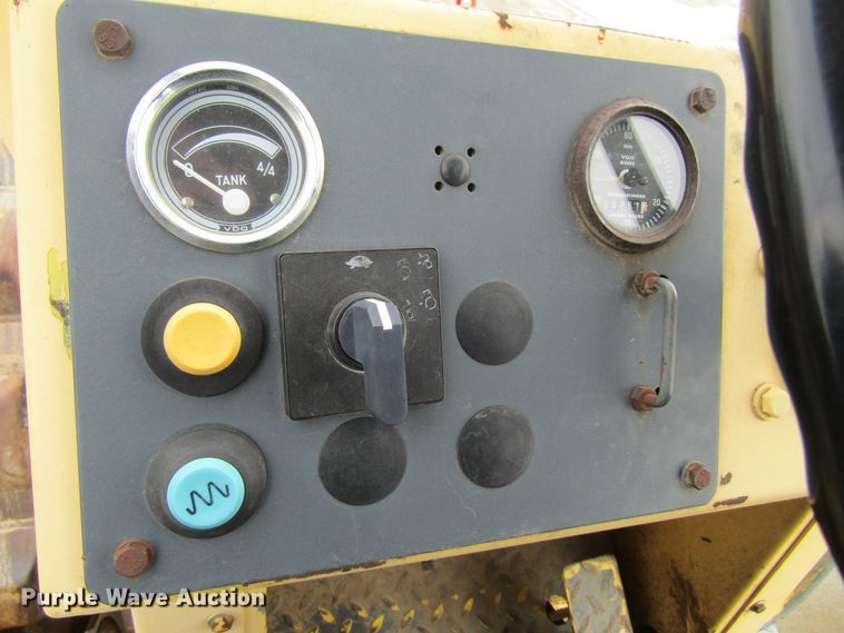 image for item GC9805 1989 Bomag BW142PDB  single drum vibratory roller