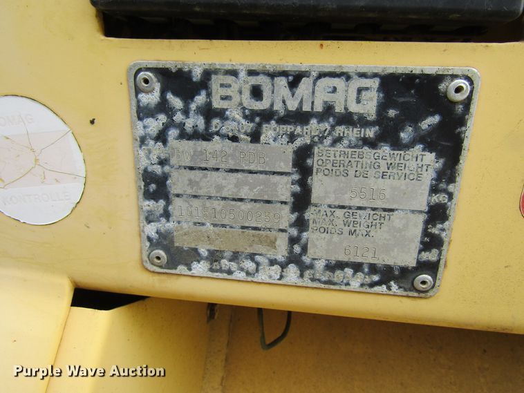 image for item GC9805 1989 Bomag BW142PDB  single drum vibratory roller
