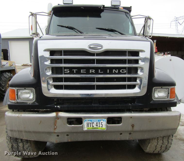 image for item GC9806 2001 Sterling LT9500  dump truck