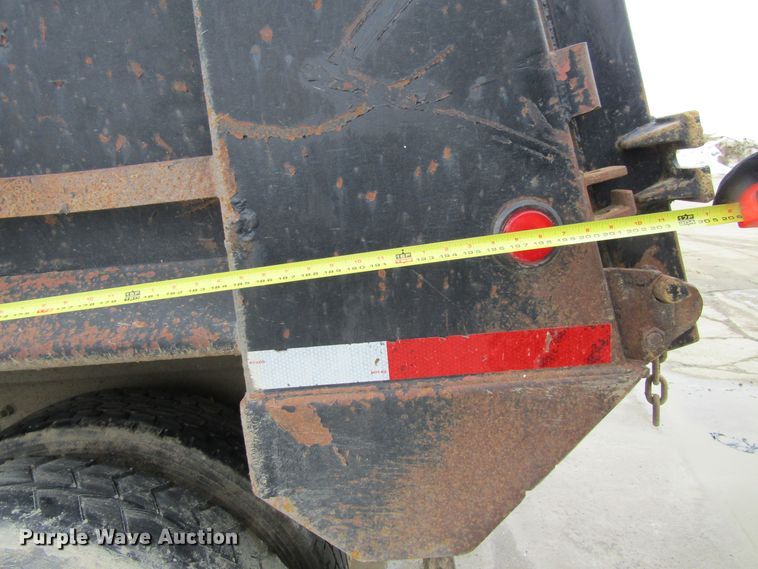 image for item GC9806 2001 Sterling LT9500  dump truck