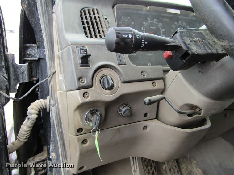 image for item GC9806 2001 Sterling LT9500  dump truck