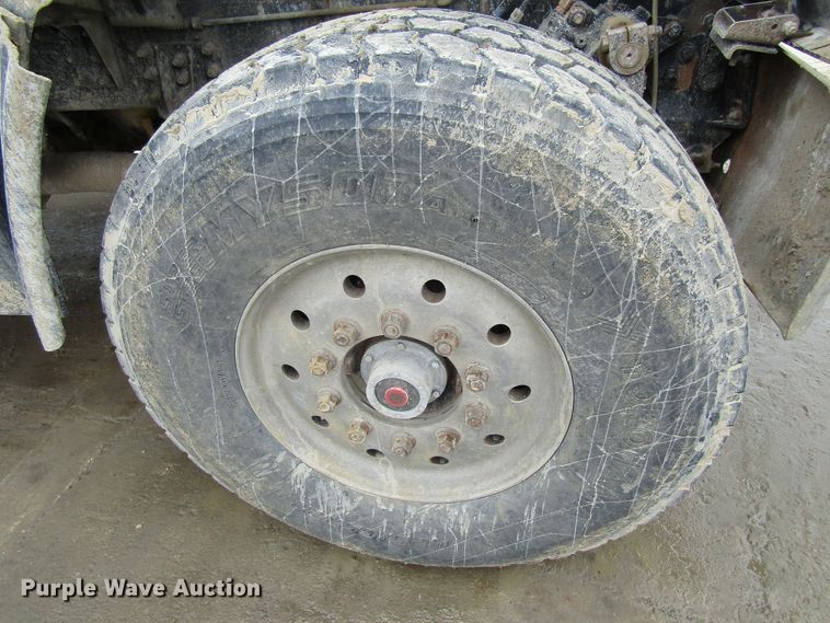 image for item GC9806 2001 Sterling LT9500  dump truck