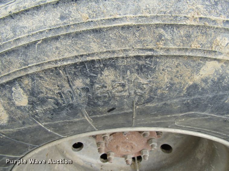 image for item GC9806 2001 Sterling LT9500  dump truck