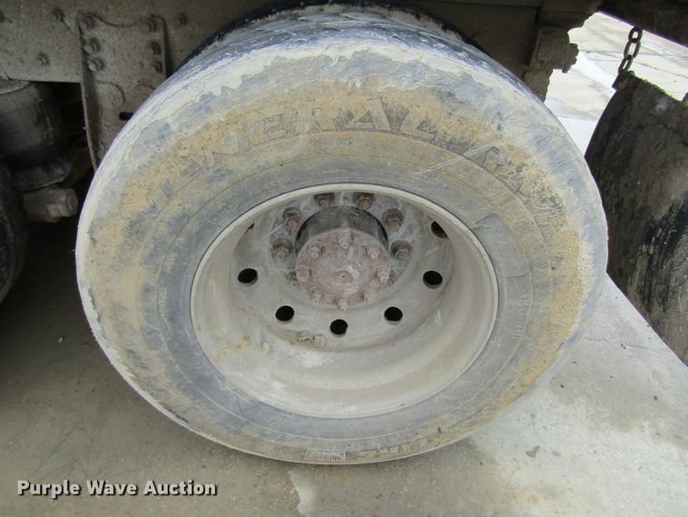 image for item GC9806 2001 Sterling LT9500  dump truck