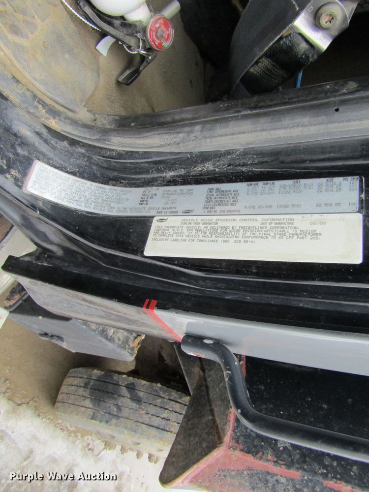 image for item GC9806 2001 Sterling LT9500  dump truck