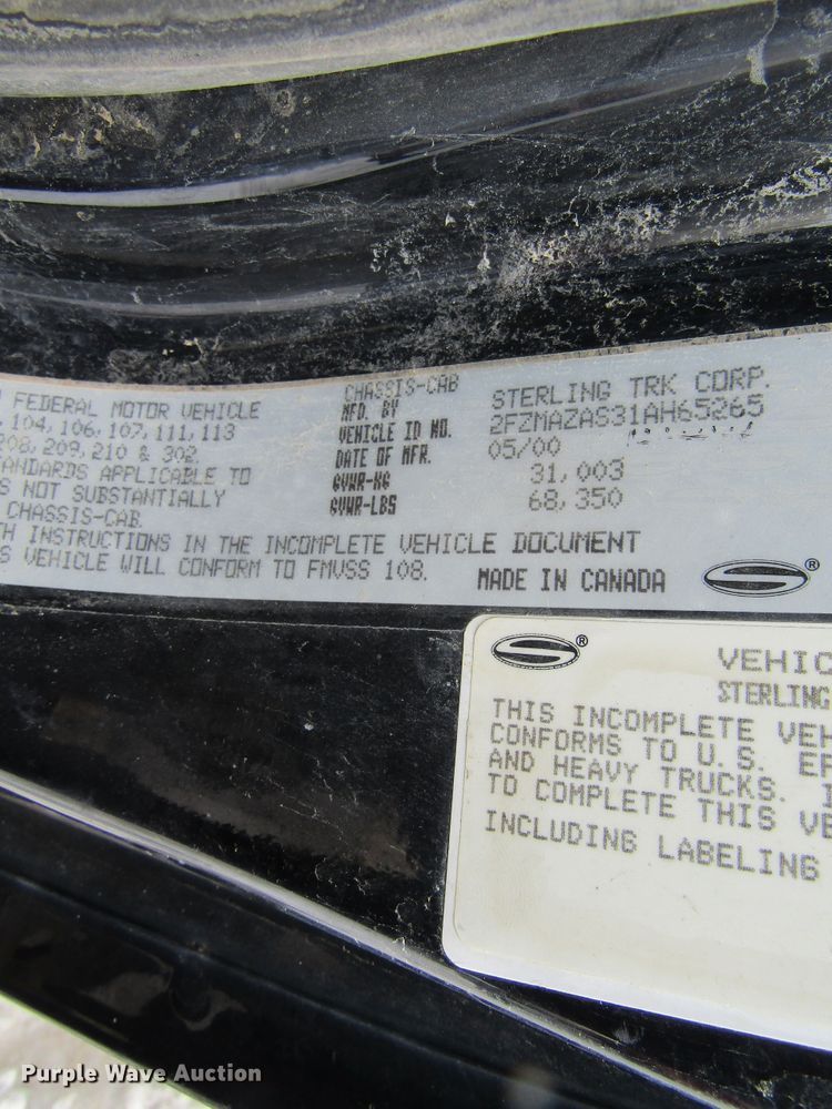 image for item GC9806 2001 Sterling LT9500  dump truck