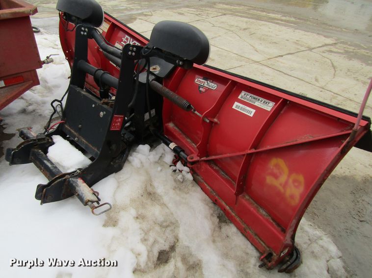 image for item GC9807 The Boss Power-V DXT 110"W snow plow