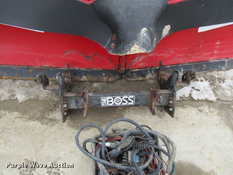 image for item GC9807 The Boss Power-V DXT 110"W snow plow