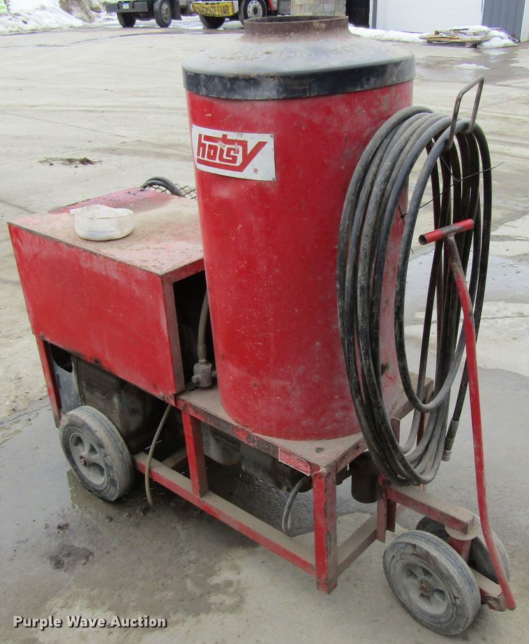 image for item GC9811 Hotsy pressure washer