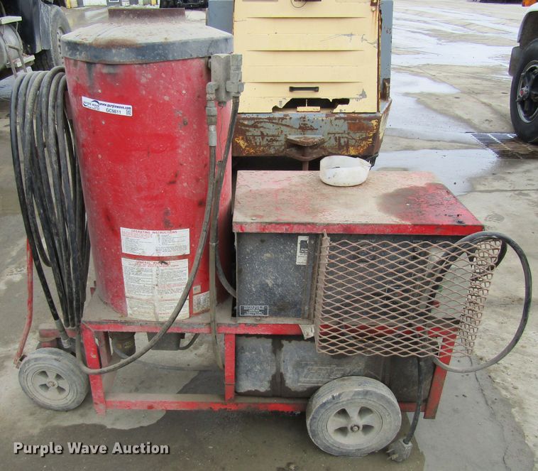 image for item GC9811 Hotsy pressure washer