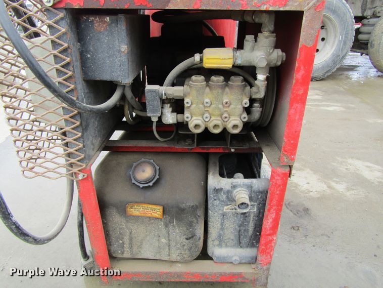 image for item GC9811 Hotsy pressure washer