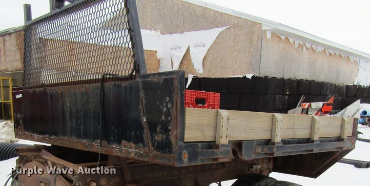 image for item GC9812 Flatbed