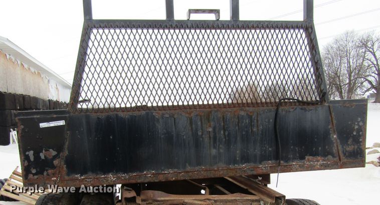 image for item GC9812 Flatbed