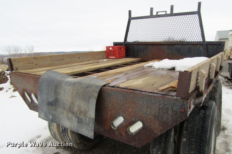 image for item GC9812 Flatbed