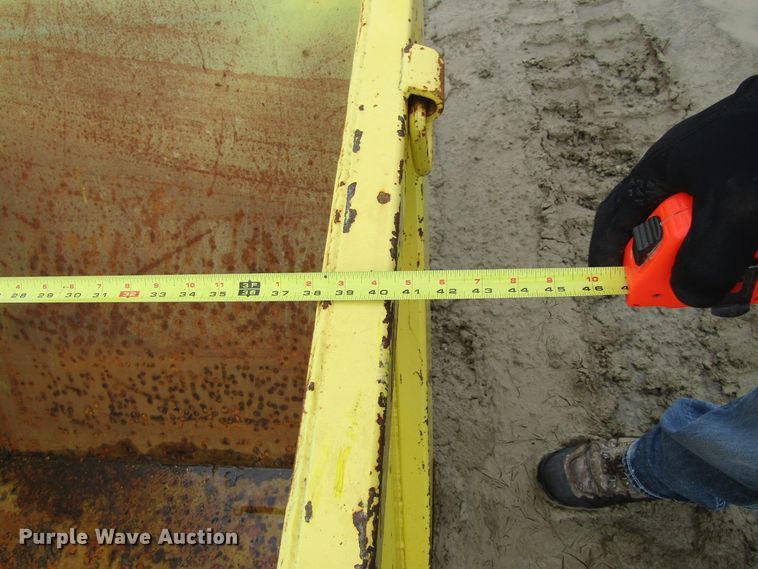 image for item GC9813 Waste dumpster