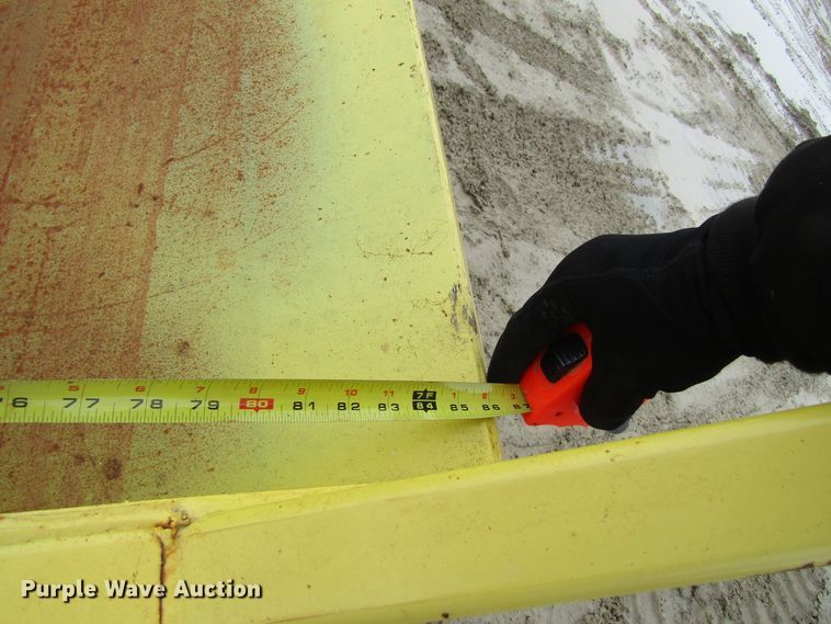 image for item GC9813 Waste dumpster