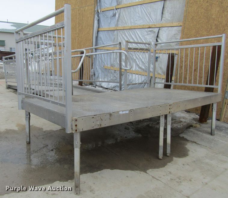 image for item GC9815 Aluminum ramp and porch