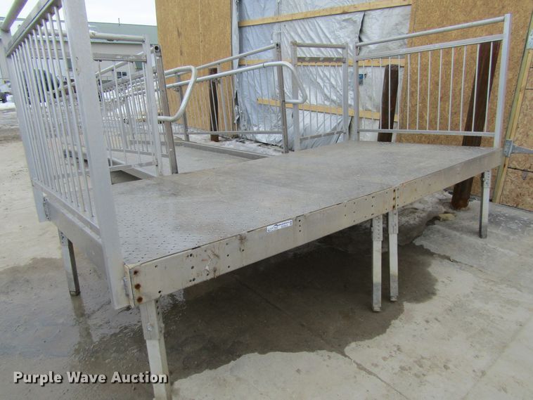 image for item GC9815 Aluminum ramp and porch