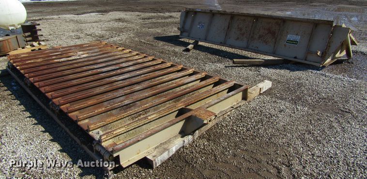 image for item GC9817 Rock screen