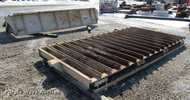 image for item GC9817 Rock screen