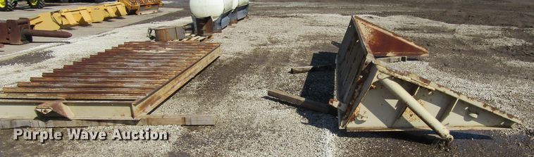 image for item GC9817 Rock screen