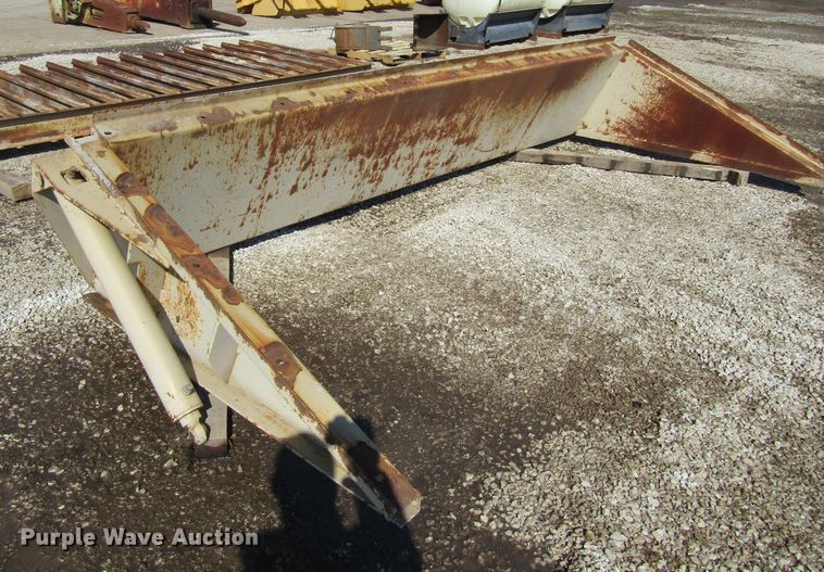 image for item GC9817 Rock screen